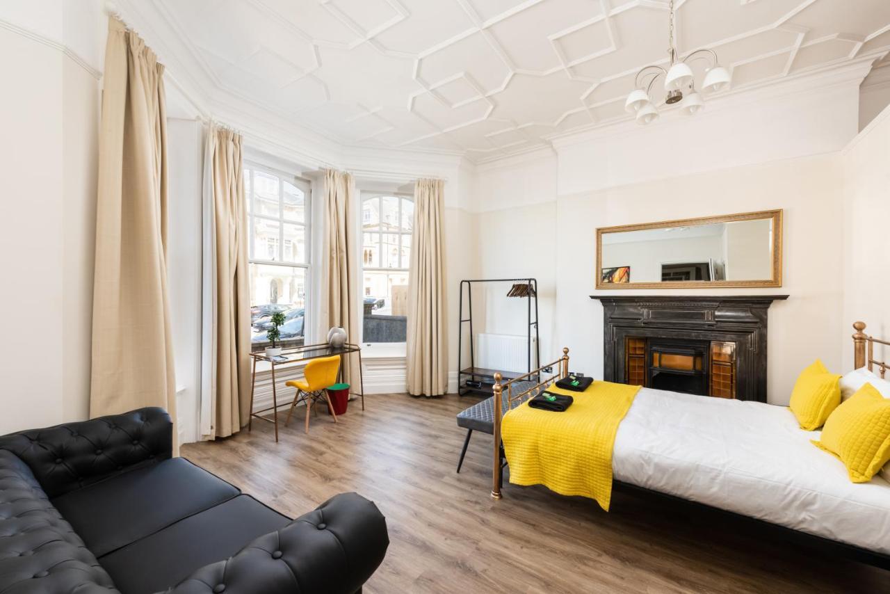 3 Bedroom Garden Apartment Opposite The Beach Brighton Exterior photo