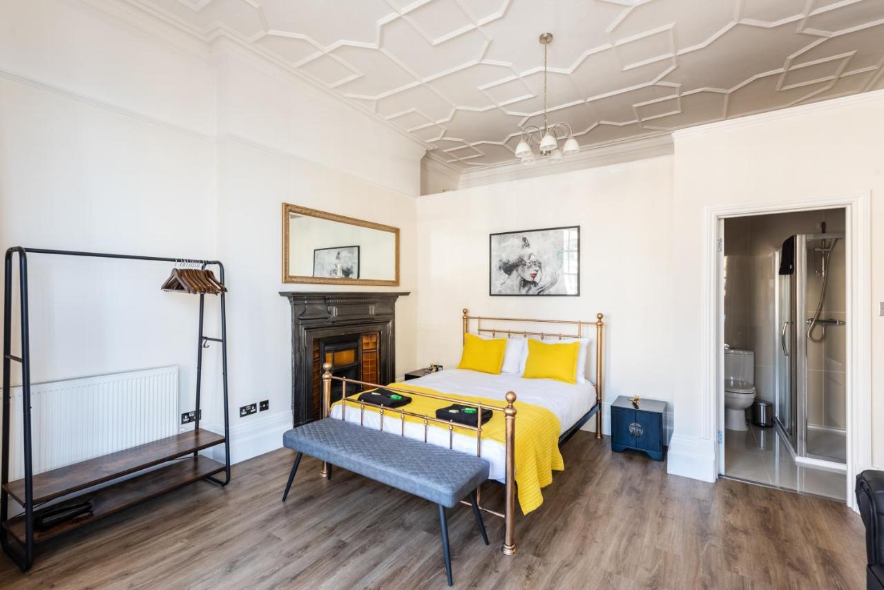 3 Bedroom Garden Apartment Opposite The Beach Brighton Exterior photo